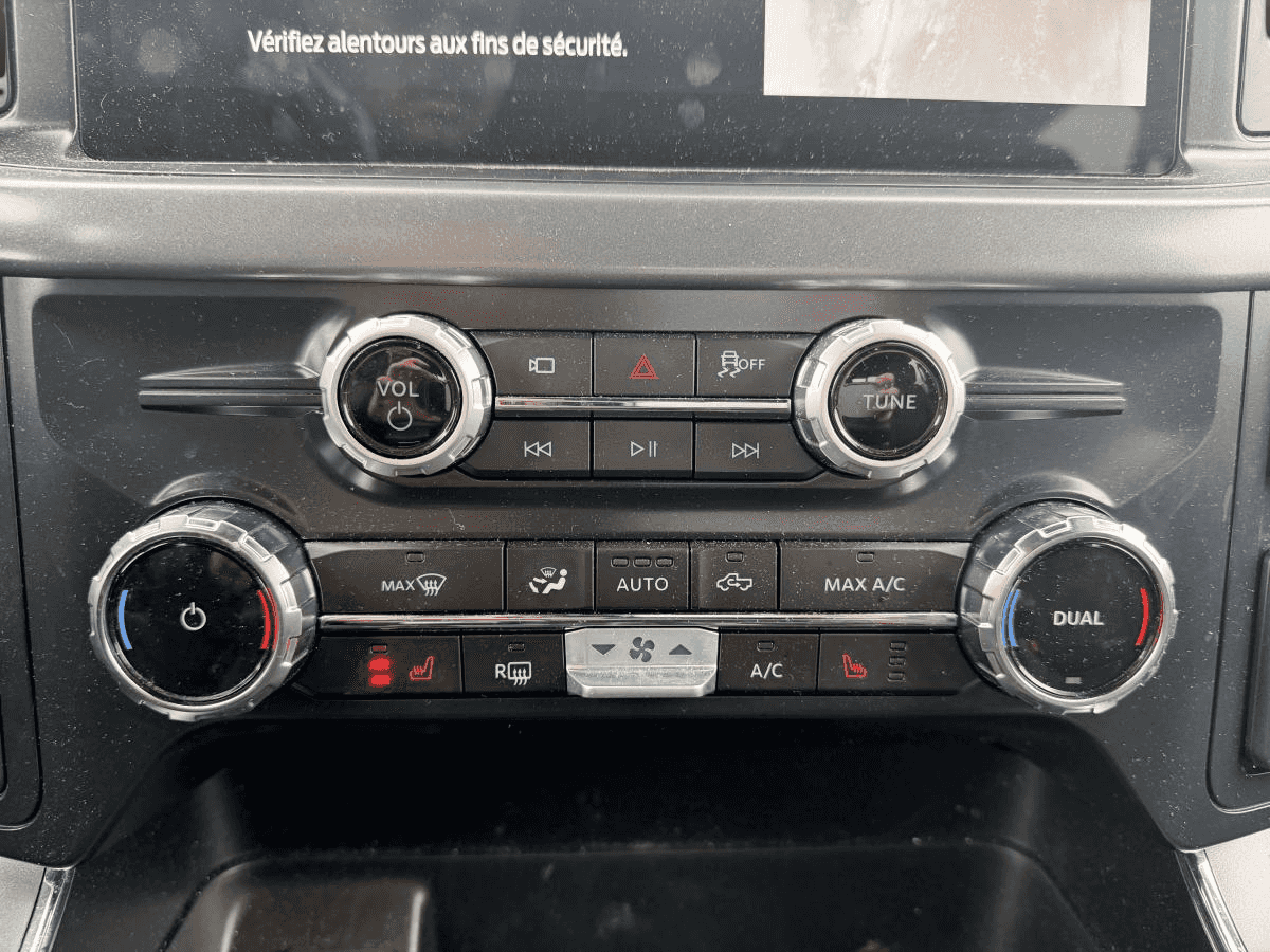 Image 17 Ford F-150 XLT cabine SuperCrew 4X4 caisse de 5,5 pi 2025