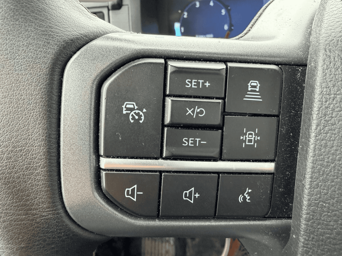 Image 21 Ford F-150 XLT cabine SuperCrew 4X4 caisse de 5,5 pi 2025