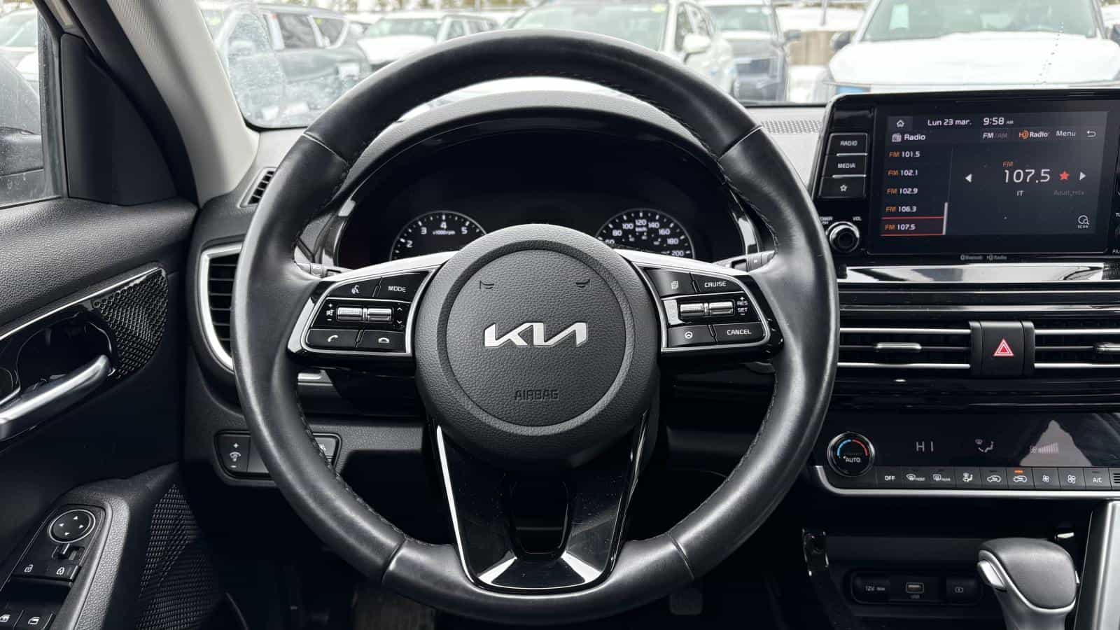 Image 10 Kia Seltos Ex *Cuir *Carplay *Caméra *Volant/Siege Chauffant 2023