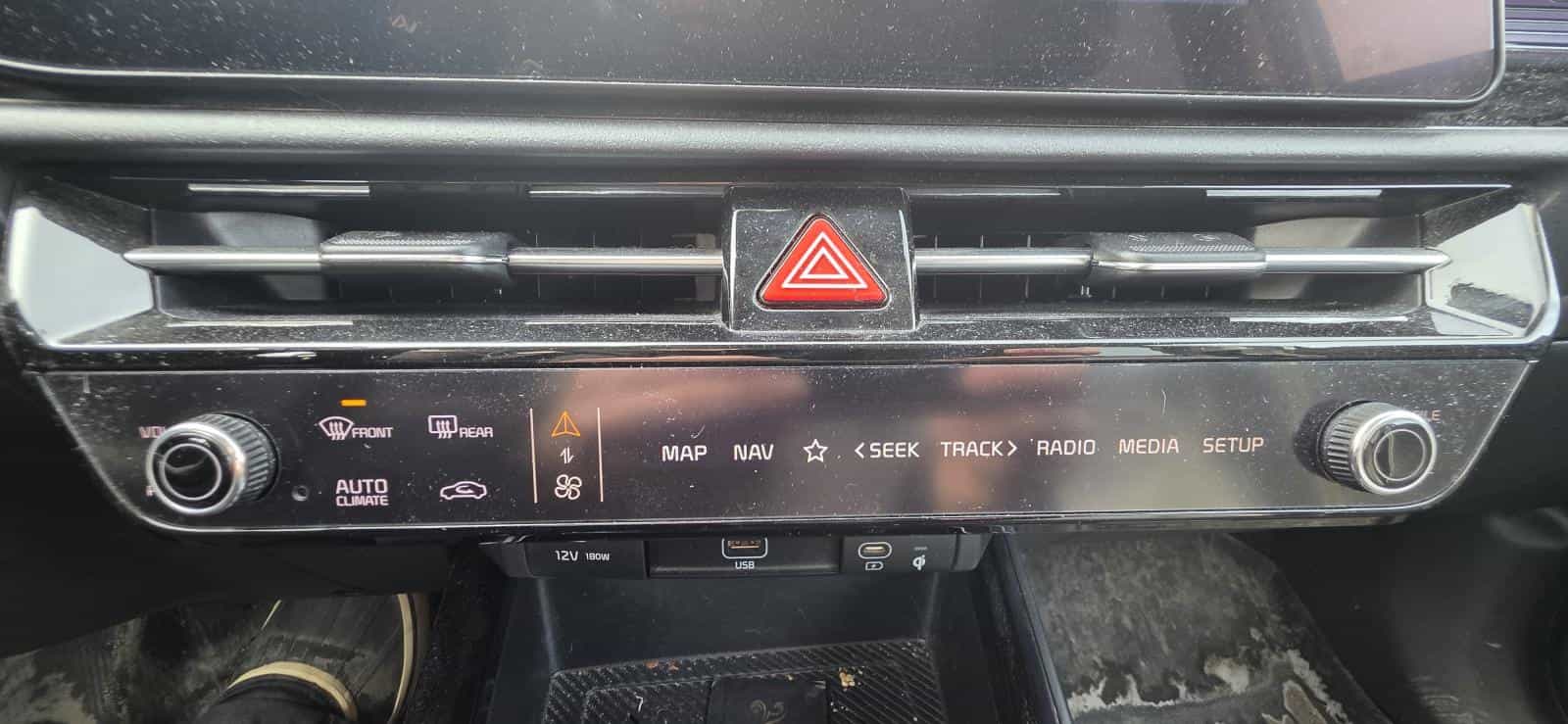 Image 29 Kia Niro EV Limited *TOIT *CUIR *GPS *AUDIO HARMAN/KARDON *SIÈGE MÉMOIRE 2023