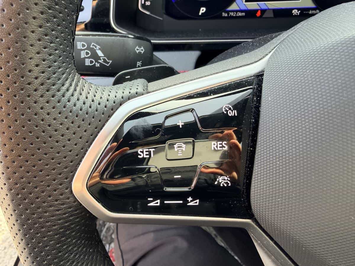 Image 19 Volkswagen Jetta GLI Autobahn -CUIR-VOLANT CHAUFFANT-TOIT OUVRANT 2025