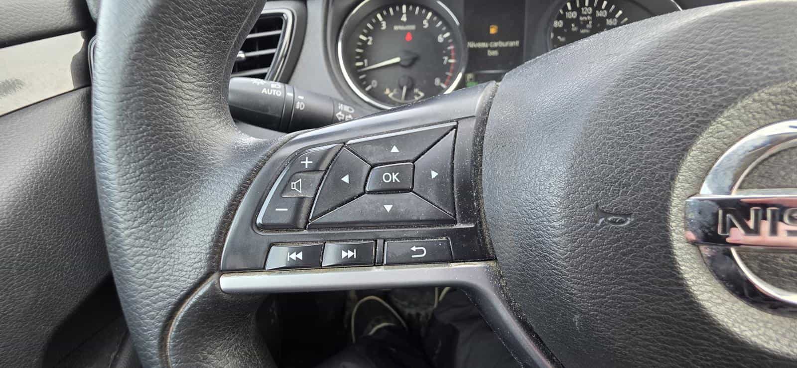 Image 16 Nissan Rogue Sv *Sièges Chauffants *Caméra De Recul *A/C 2017