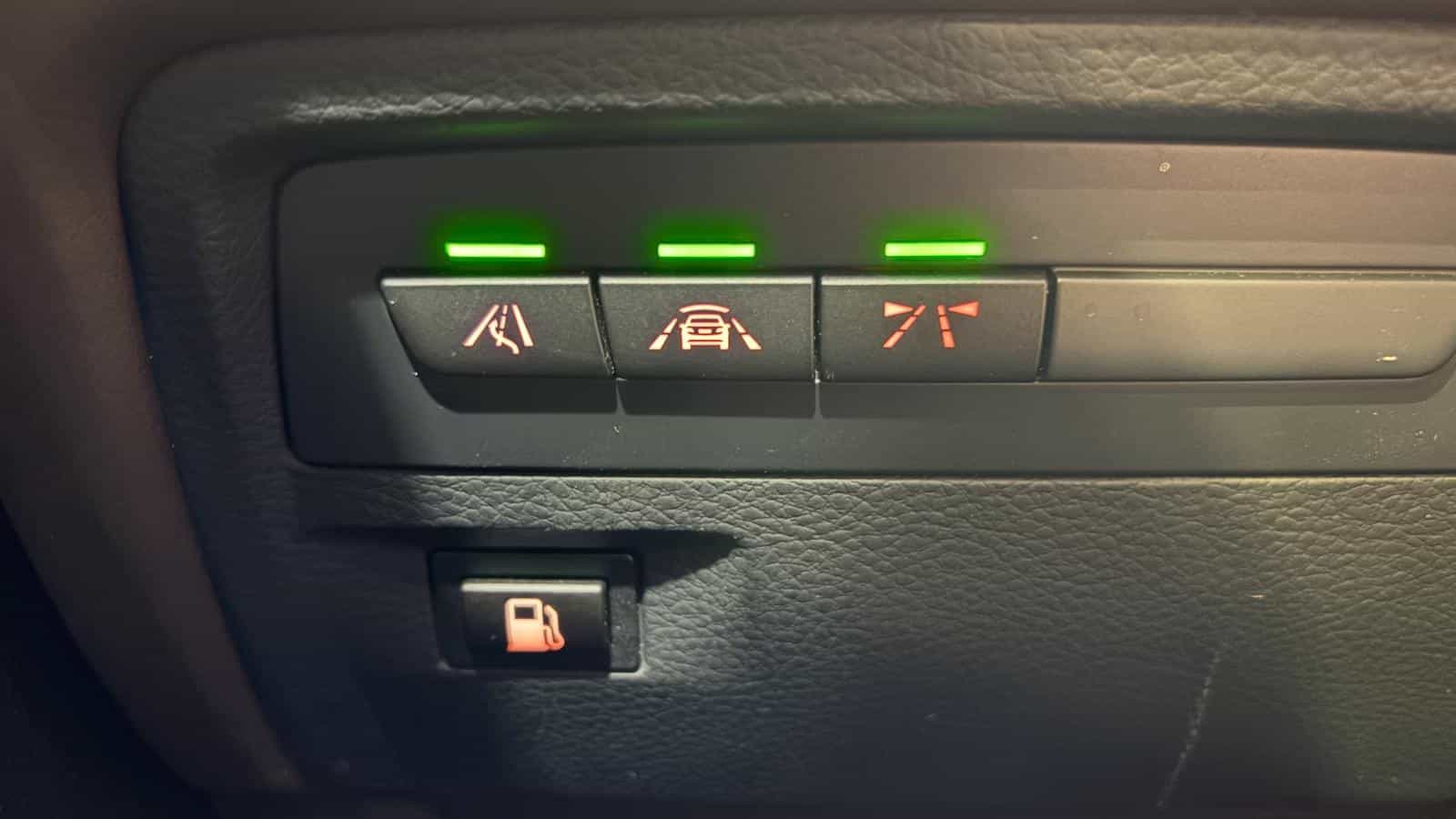 Image 20 BMW 330e 330E Turbo *Cuir Brun *Toit *Gps *Bizone *Carplay *Caméra 360 2017