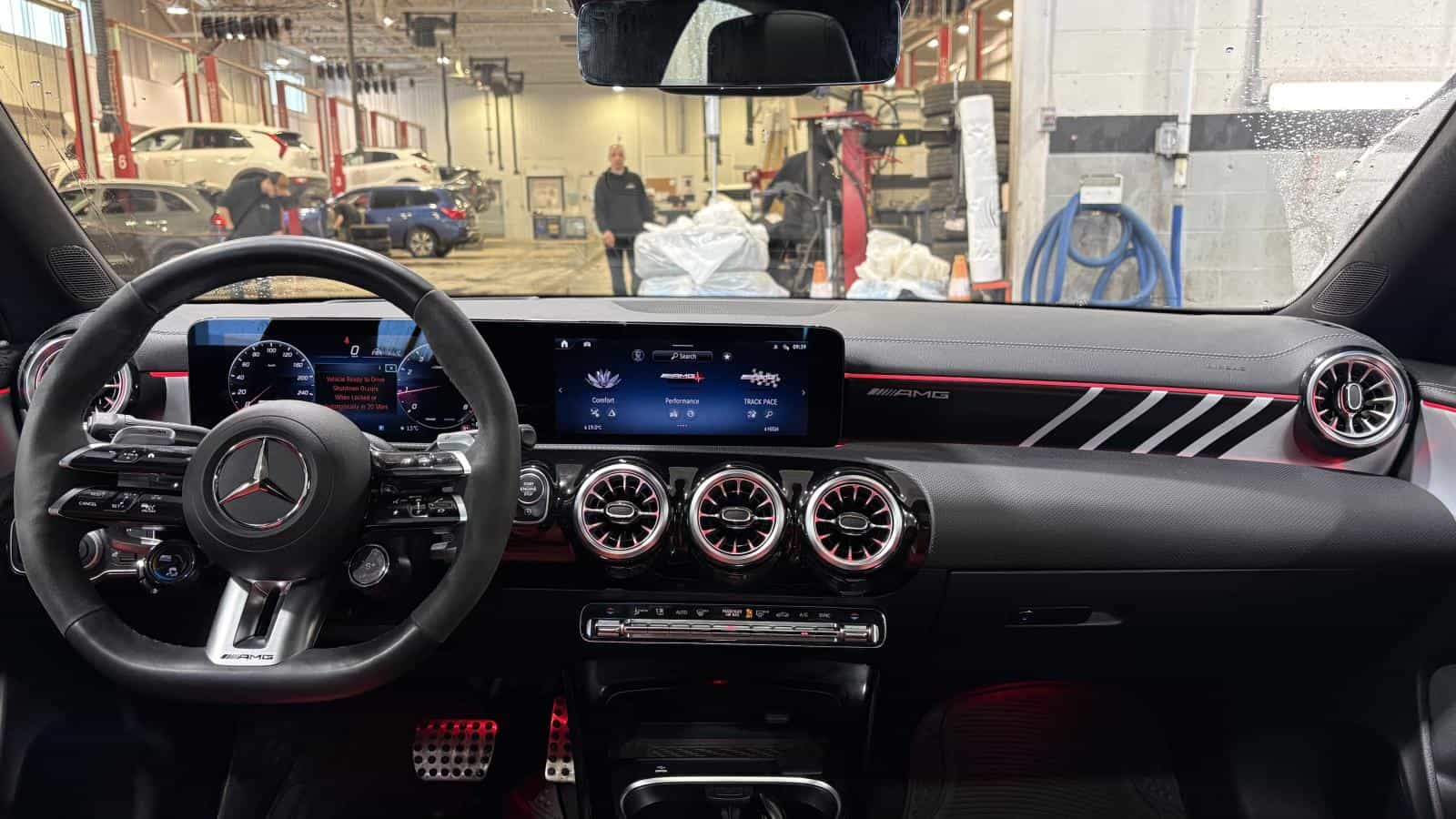 Image 7 Mercedes-Benz CLA Cla 35 Amg Turbo *4Matic *Caméra 360 *Carplay *Bizone *Gps 2024