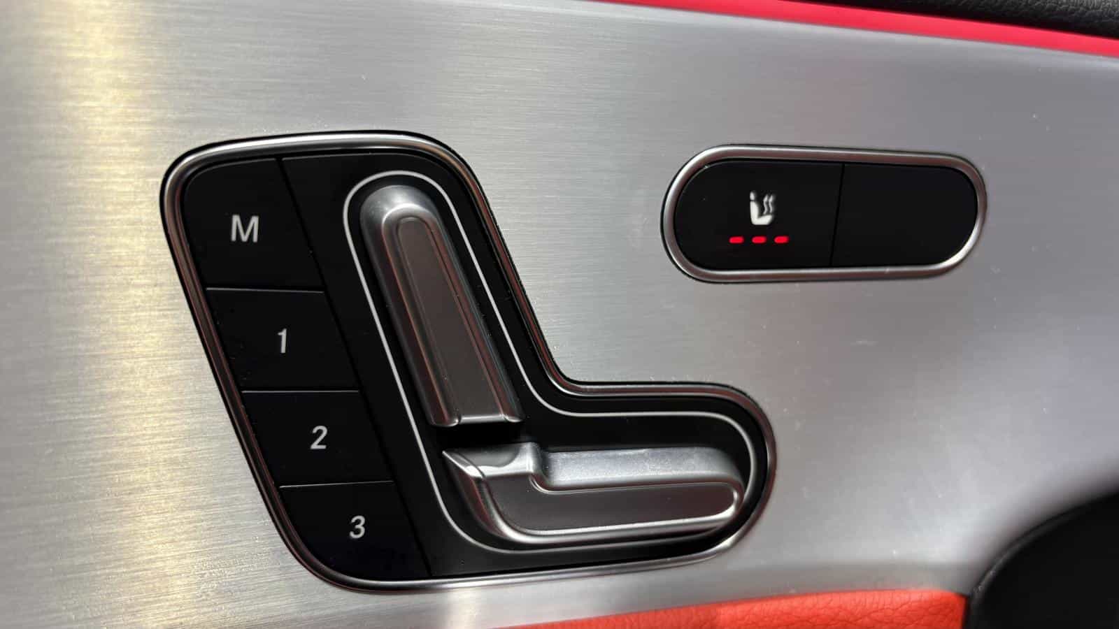 Image 13 Mercedes-Benz CLA Cla 35 Amg Turbo *4Matic *Caméra 360 *Carplay *Bizone *Gps 2024