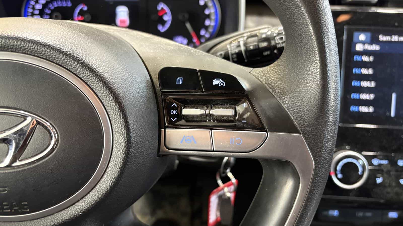 Image 12 Hyundai Tucson Essential *Awd *Carplay *Siege Chauffant *Caméra 2022