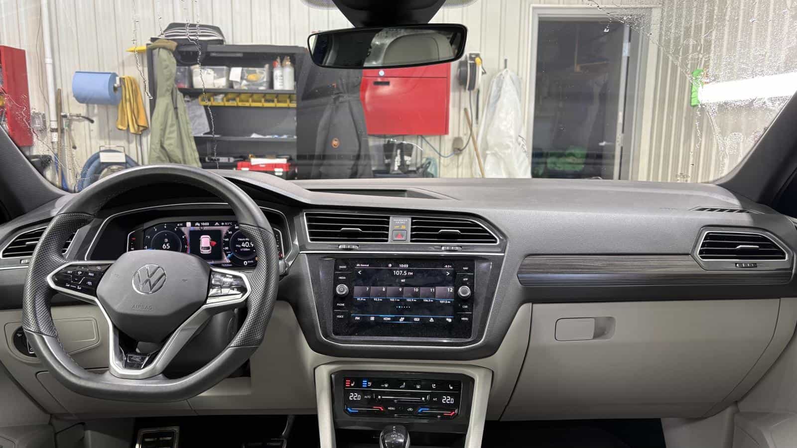 Image 5 Volkswagen Tiguan Highline R-Line 4Motion *Caméra 360 *Cuir Blanc *Toit Pano *Siege Ventilé 2024