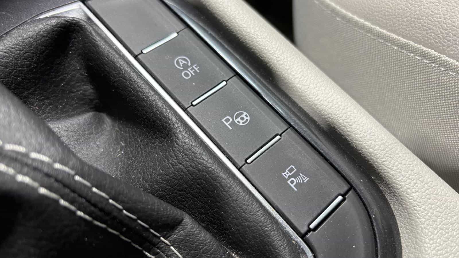 Image 27 Volkswagen Tiguan Highline R-Line 4Motion *Caméra 360 *Cuir Blanc *Toit Pano *Siege Ventilé 2024