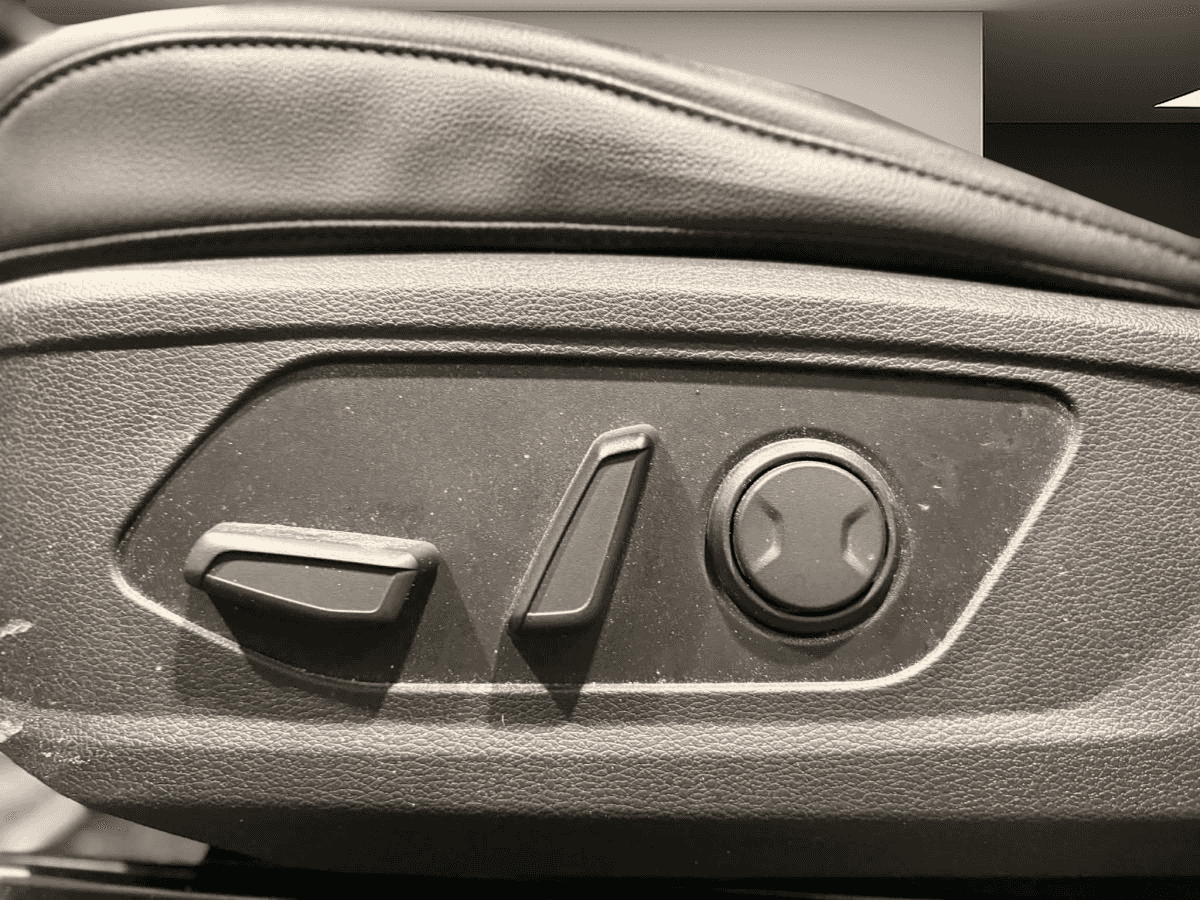 Image 18 Kia Sportage X-Line Awd * Cuir * Caméra * Carplay * Volant Chauff * 2023