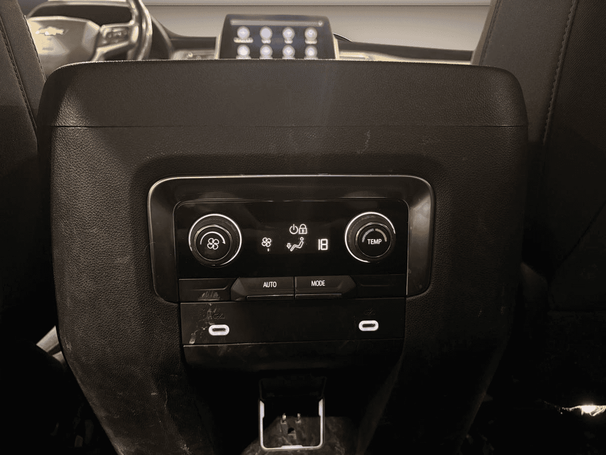 Image 25 Chevrolet Tahoe Ls * Turbo-Diesel * 305Hp * Caméra * Carplay * Sièges Chauff * 2021