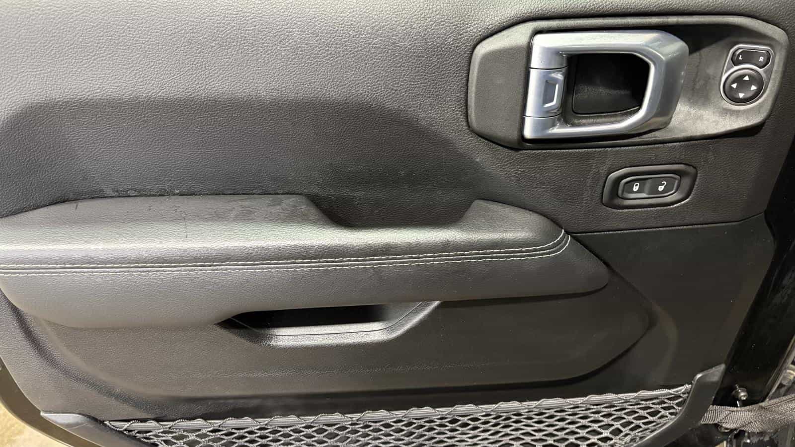 Image 11 Jeep Wrangler 4XE Unlimited Sahara Turbo *Awd *Gps *Cuir *Carplay 2021