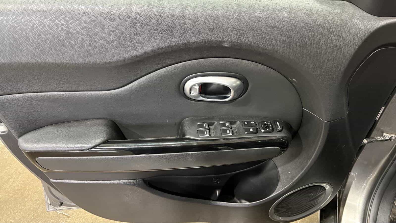 Image 9 Kia Soul Ex Premium *Cuir *Toit Pano *Carplay *Caméra 2019