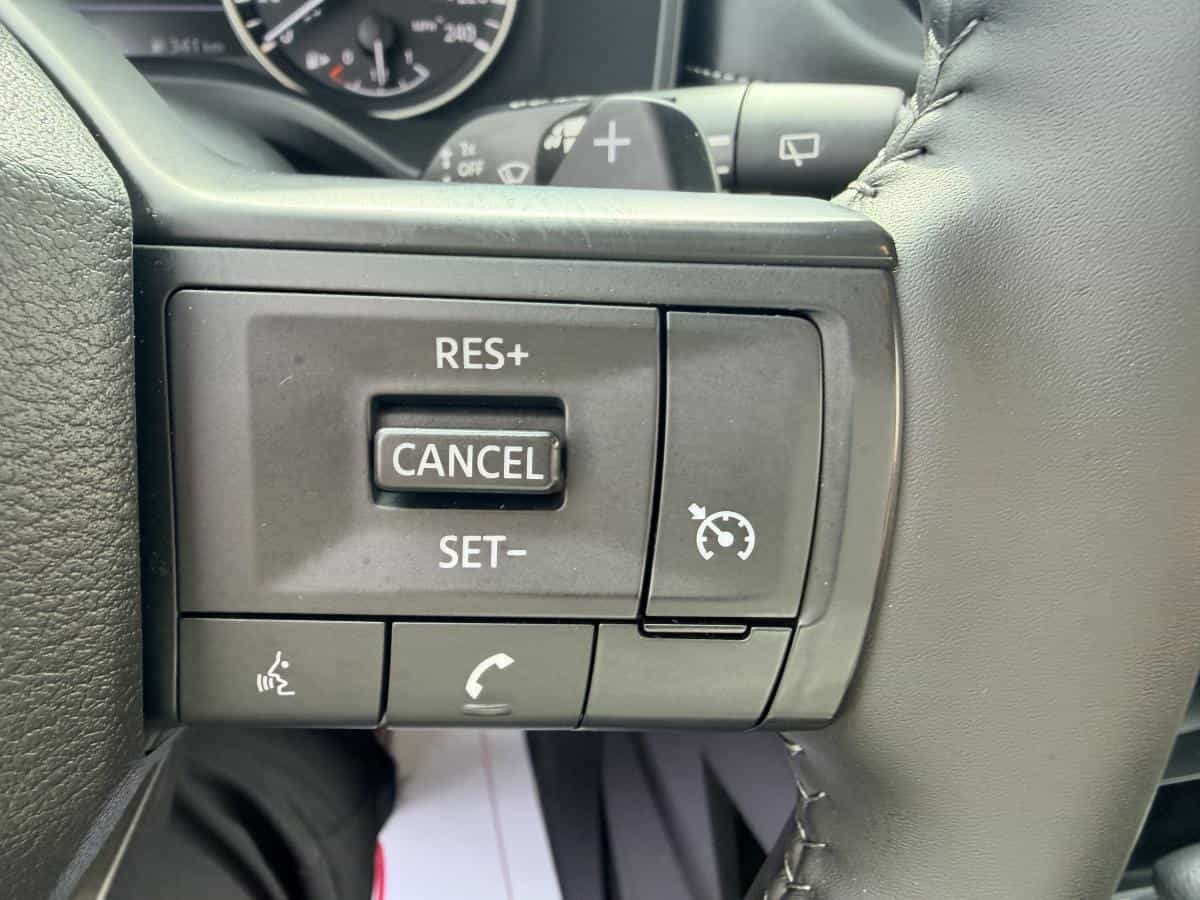 Image 14 Nissan Rogue S Ti 2025