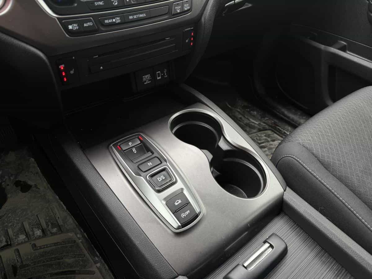 Image 18 Honda Ridgeline Sport * Awd * V6 * 290Hp * Toit * Gps * Bi-Zone * Sièges Chauff * 2020