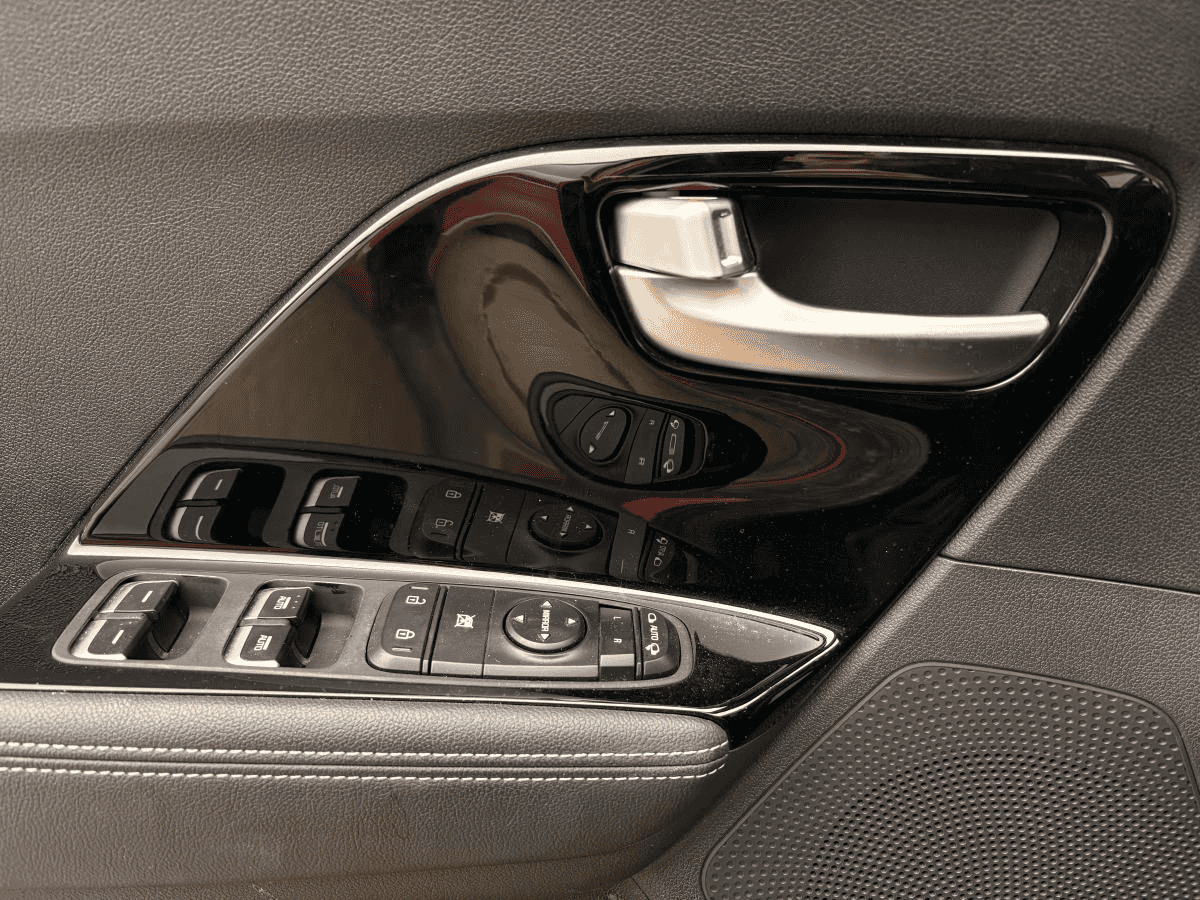 Image 19 Kia Niro PHEV Ex Premium * Cuir * Toit * Carplay * Bi-Zone * Volant Chauff * 2022