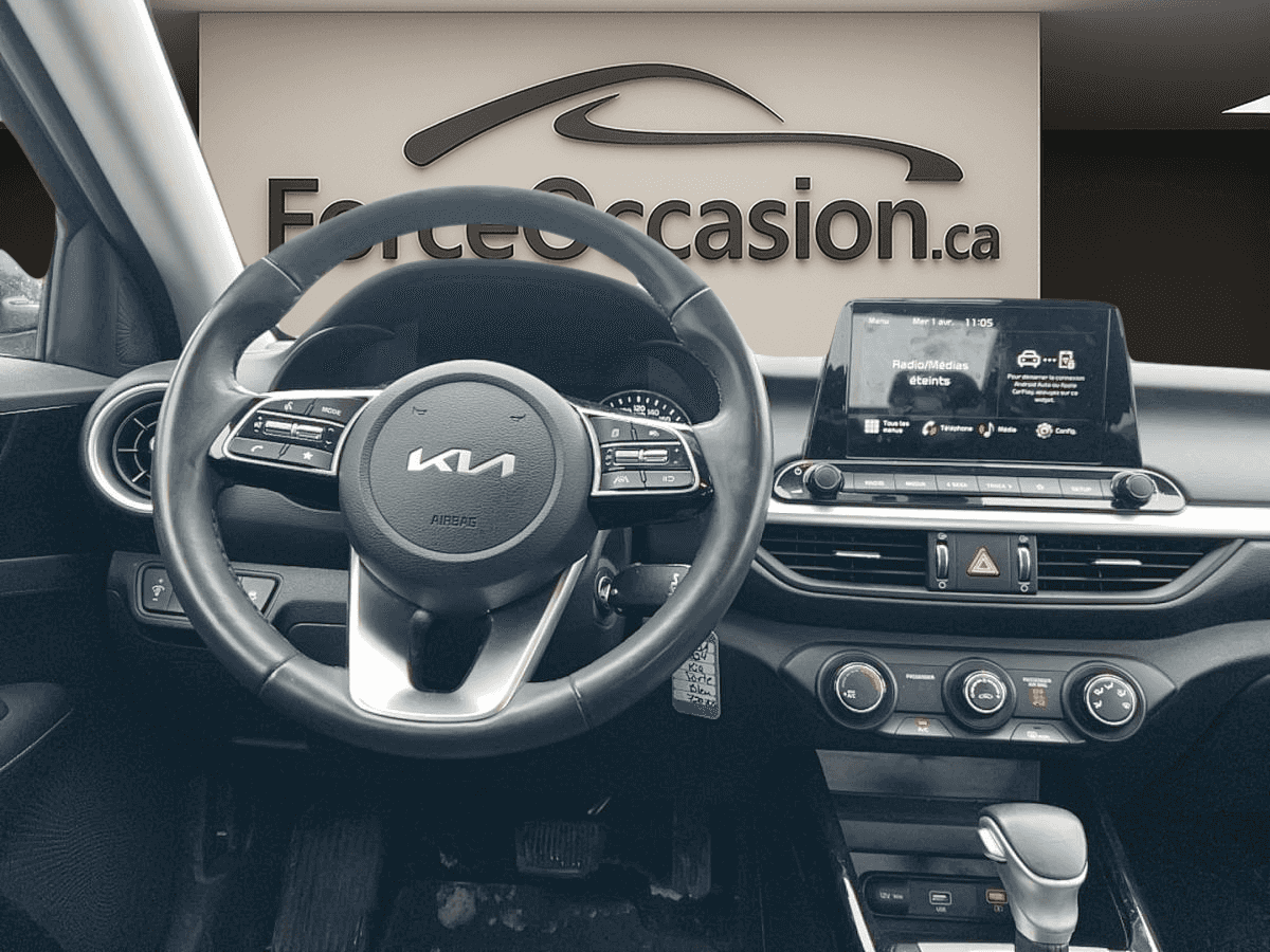 Image 5 Kia Forte Ex* Carplay* Volant Chauffant* Camera* Cruise* 2024
