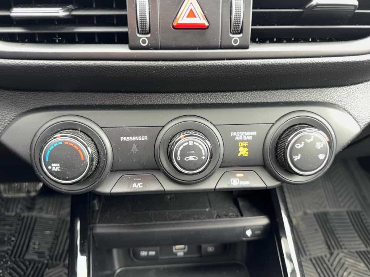 Image 21 Kia Forte Ex* Volant Chauffant* Sieges Chauffant* Camera* 2023