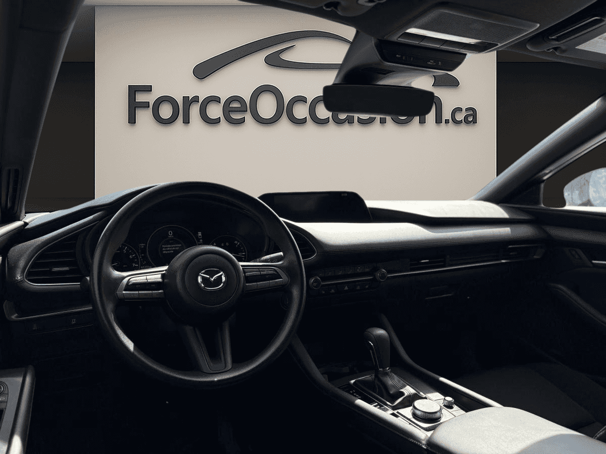 Image 5 Mazda MAZDA3 SPORT Gx * Fwd * Cruise * Carplay * Bi-Zone * Sièges Chauff * 2022