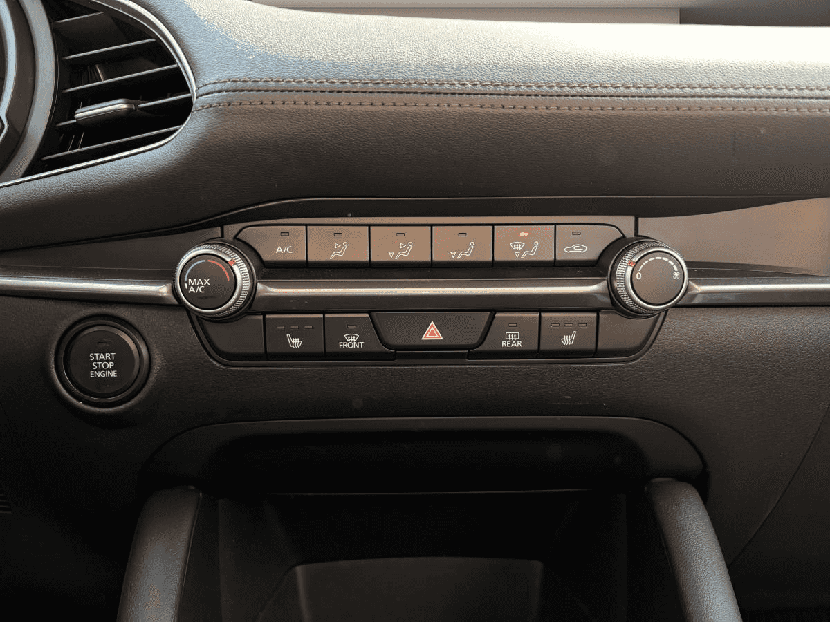 Image 15 Mazda MAZDA3 SPORT Gx * Fwd * Cruise * Carplay * Bi-Zone * Sièges Chauff * 2022