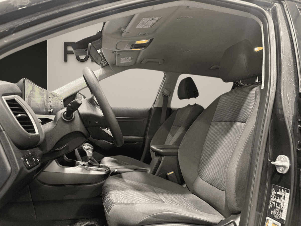 Image 5 Kia Seltos Lx * Fwd * Cruise * Carplay * Caméra * Sièges Chauff * 2024