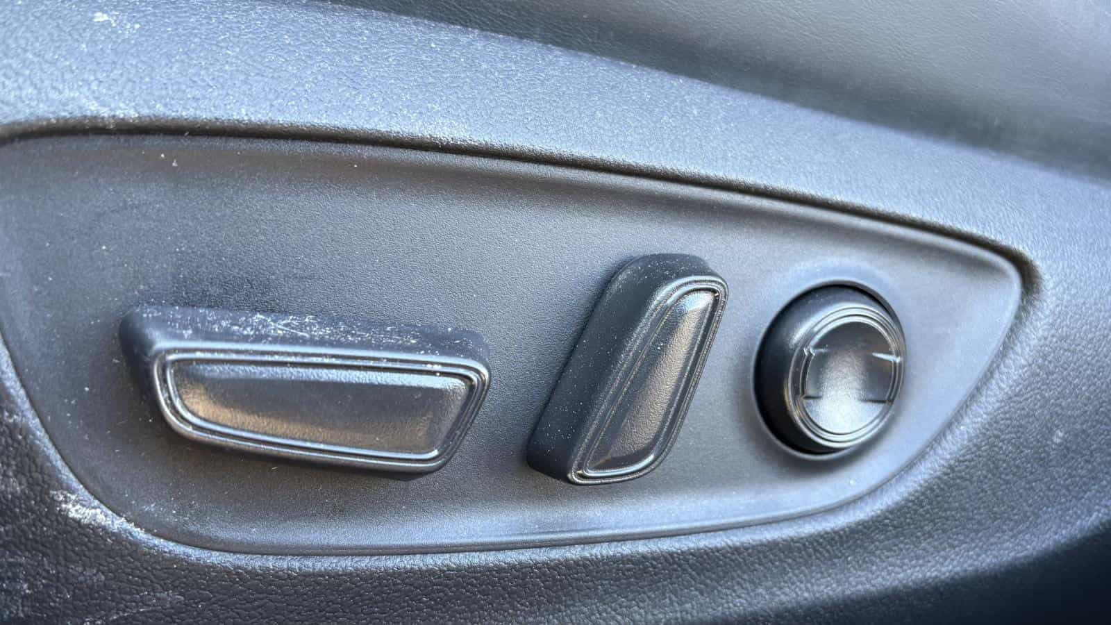 Image 15 Toyota Rav4 Xle *Awd *Carplay *Cuir *Toit *Caméra *Bizone 2023