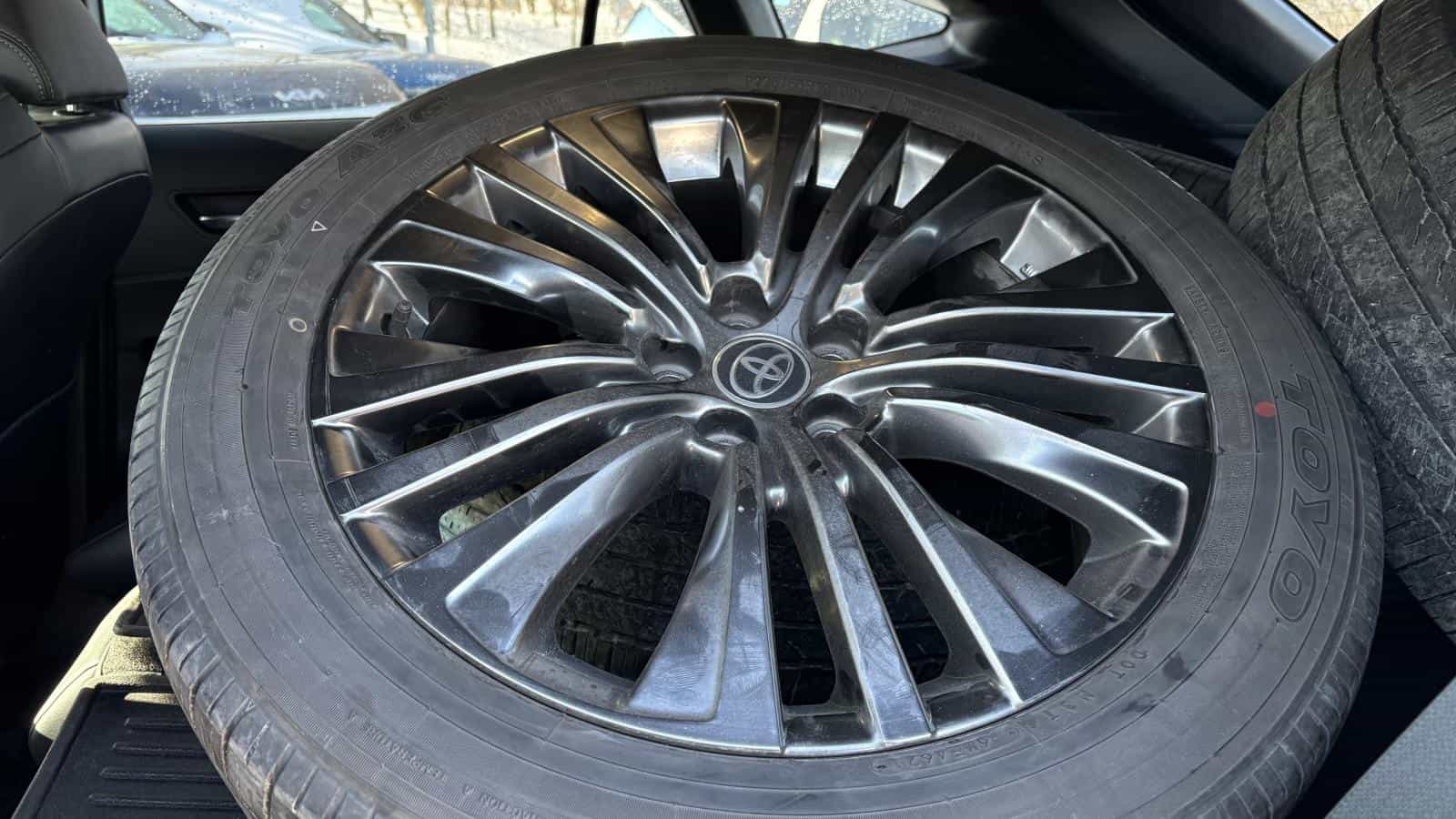 Image 5 Toyota Venza Xle *Awd *Cuir *Gps *Carplay *Caméra *Siege Ventilé *Bizone 2021