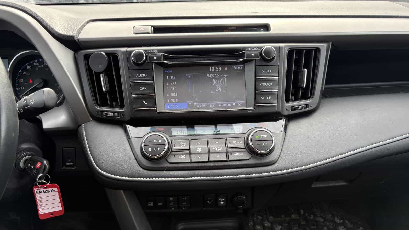 Image 23 Toyota Rav4 Xle *Awd *Toit *Bizone *Caméra *Siege Chauffant *Cruise 2016