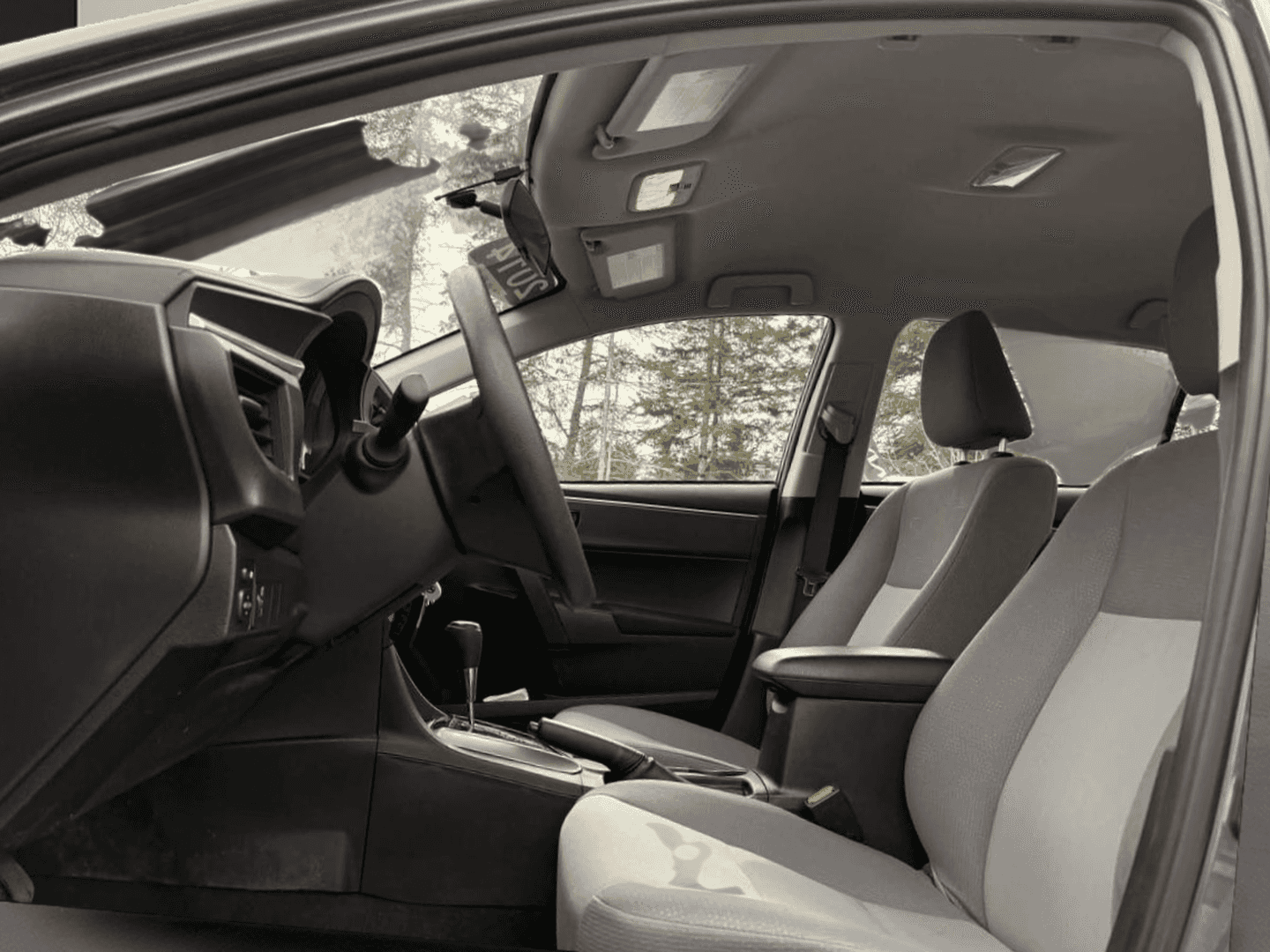 Image 5 Toyota Corolla Ce * Fwd * Bluetooth * Cruise * Radio * A/C * 2014