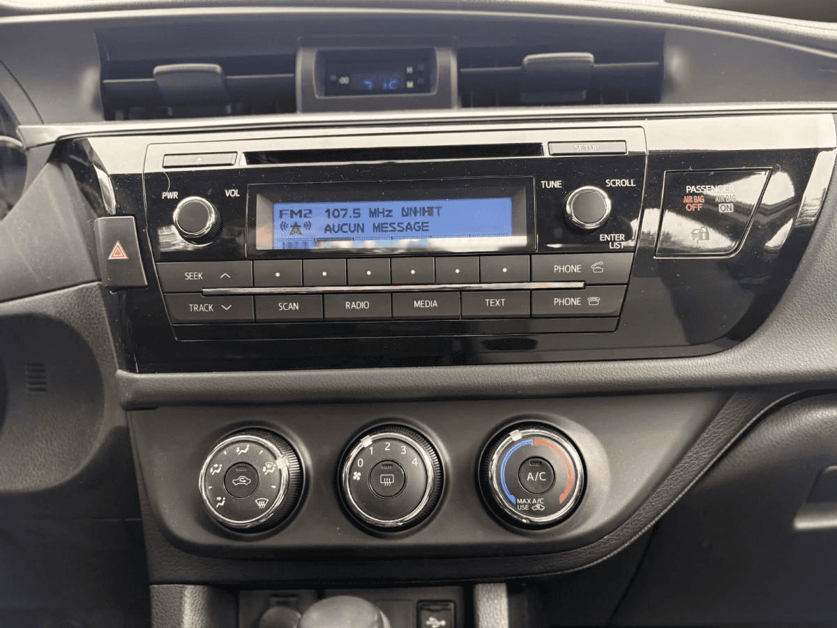 Image 9 Toyota Corolla Ce * Fwd * Bluetooth * Cruise * Radio * A/C * 2014