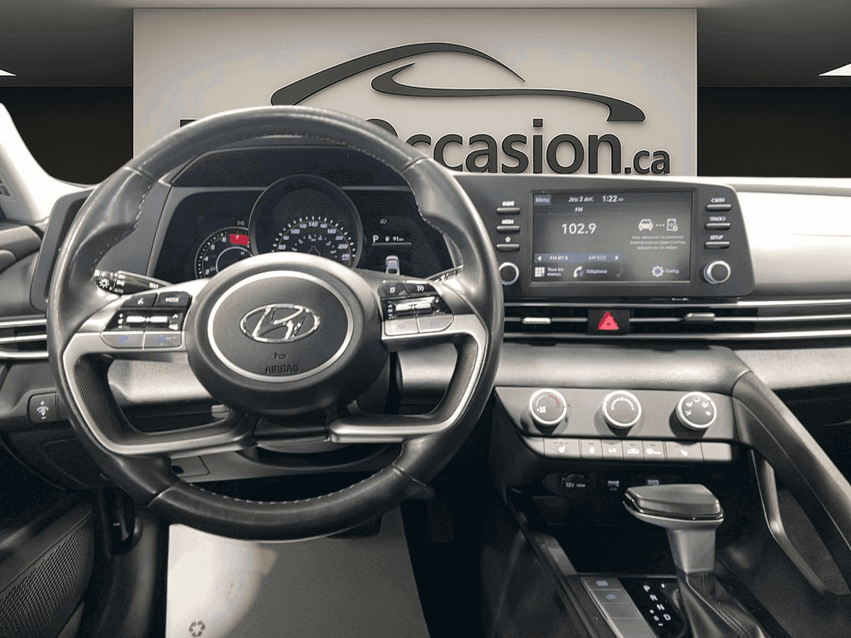 Image 4 Hyundai Elantra Preferred* Volant Chauffant* Carplay* Camera* 2023
