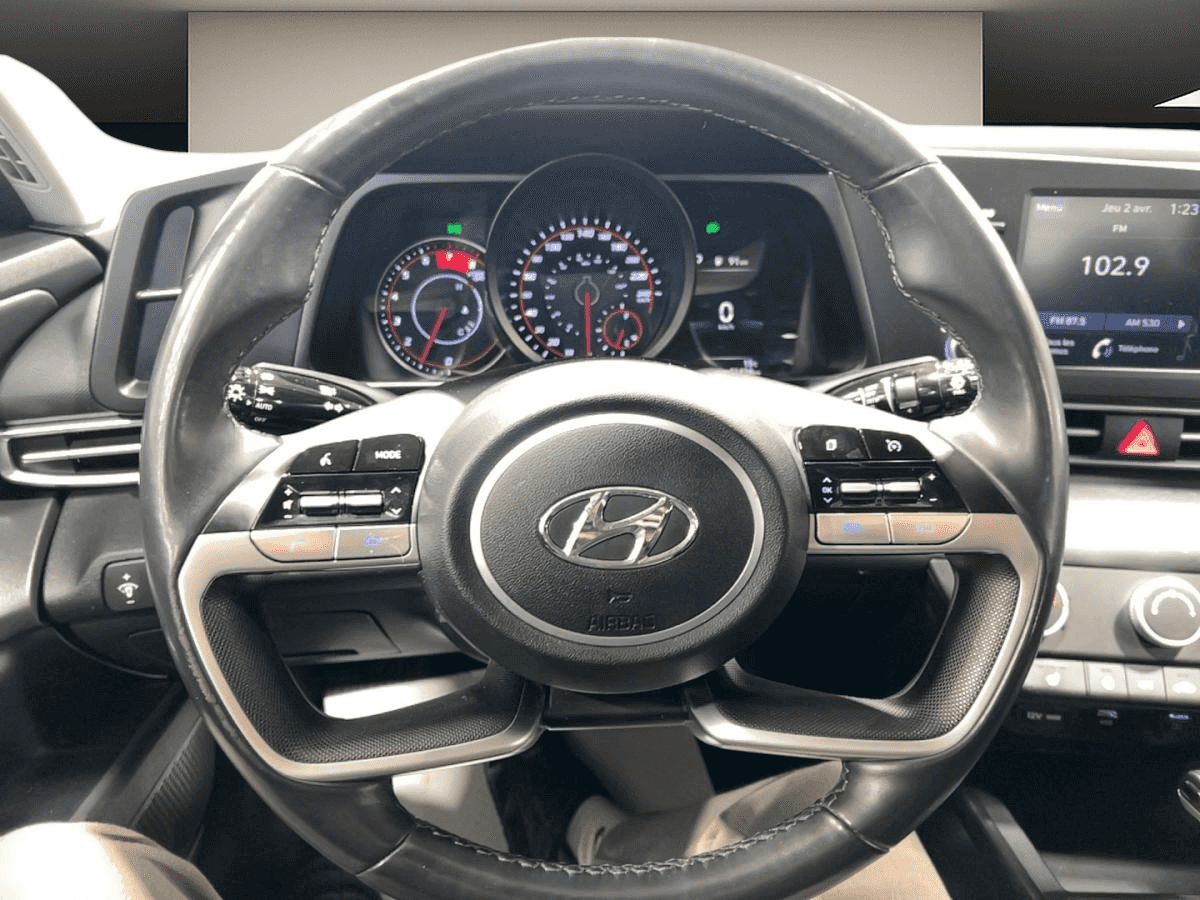 Image 12 Hyundai Elantra Preferred* Volant Chauffant* Carplay* Camera* 2023