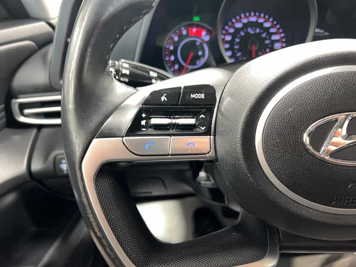 Image 14 Hyundai Elantra Preferred* Volant Chauffant* Carplay* Camera* 2023