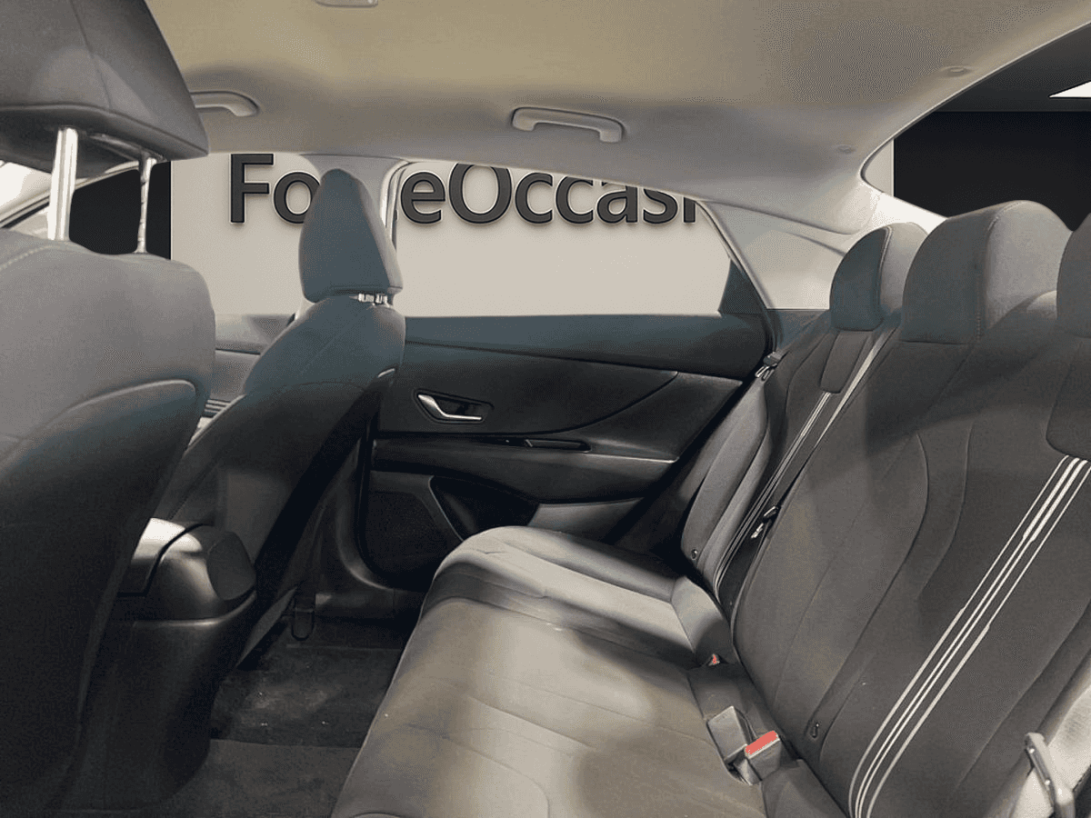 Image 23 Hyundai Elantra Preferred* Volant Chauffant* Carplay* Camera* 2023