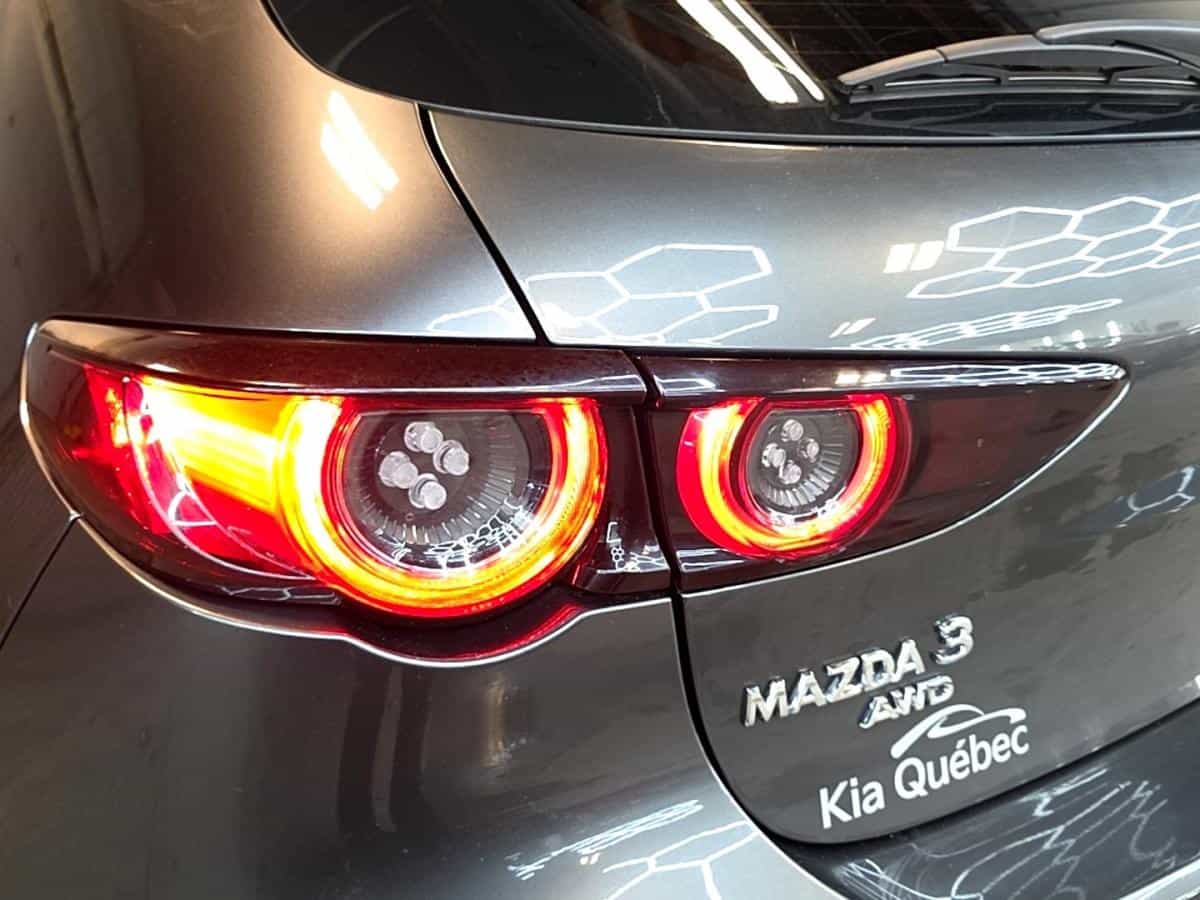 Image 12 Mazda MAZDA3 SPORT Gt Turbo *Awd *Carplay *Cuir Rouge *Toit *Bizone 2021