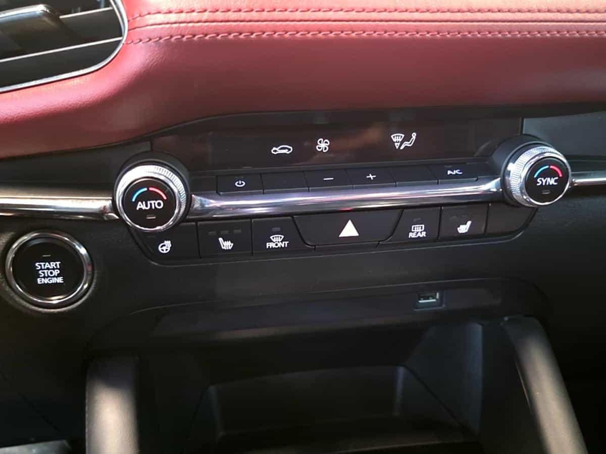 Image 25 Mazda MAZDA3 SPORT Gt Turbo *Awd *Carplay *Cuir Rouge *Toit *Bizone 2021