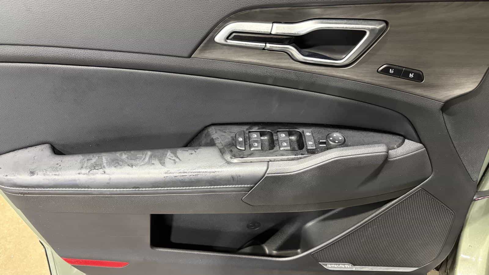 Image 11 Kia Sportage X-Line Limited *Awd *Cuir *Toit Pano *Gps *Bizone *Siege Ventilé 2024