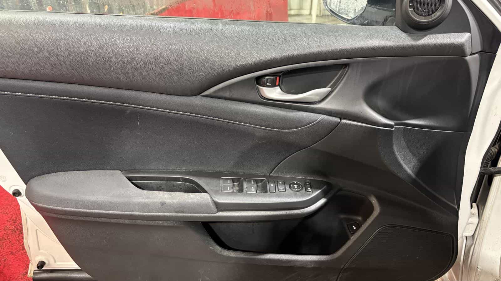 Image 11 Honda Insight *Carplay *Caméra *Bizone *Cruise *Siege Chauffant 2019