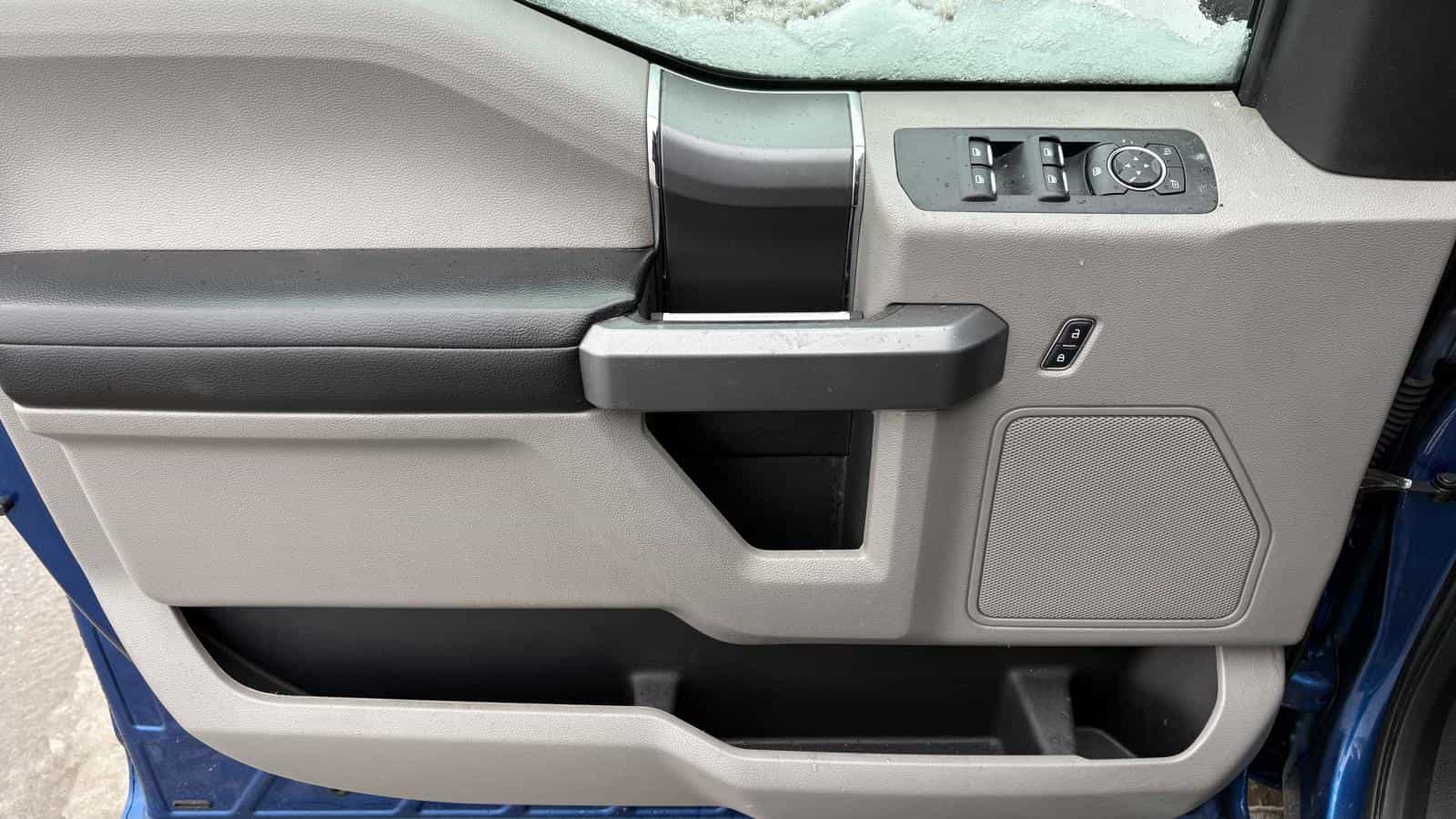 Image 11 Ford F-150 Xlt *4X4 *Supercrew *V6 Ecoboost *6 Pass *Box 5,5' *Caméra 2017