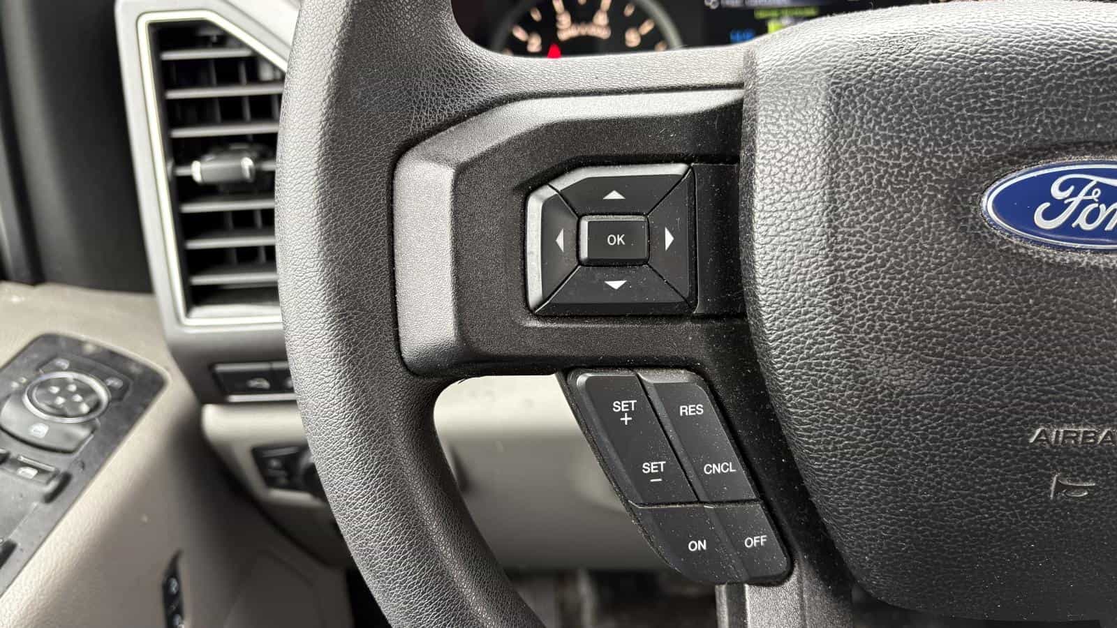 Image 16 Ford F-150 Xlt *4X4 *Supercrew *V6 Ecoboost *6 Pass *Box 5,5' *Caméra 2017