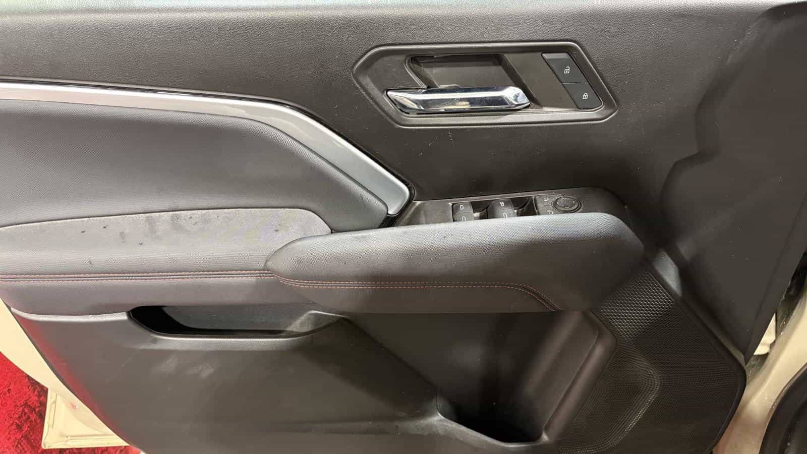 Image 11 Chevrolet Colorado Z71 *Crew Cab *Turbo *Box 5.2' *Carplay *Gps *Bizone 2024