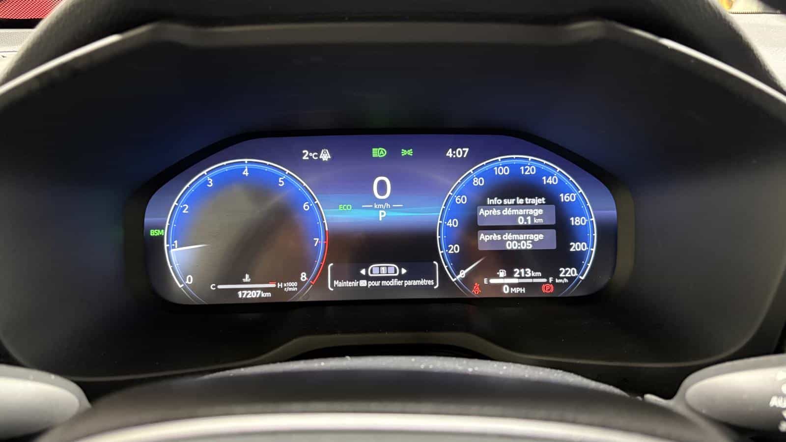 Image 23 Toyota Rav4 Limited *Awd *Cuir *Toit *Gps *Siege Ventilé *Audio Jbl *Caméra 360 2023