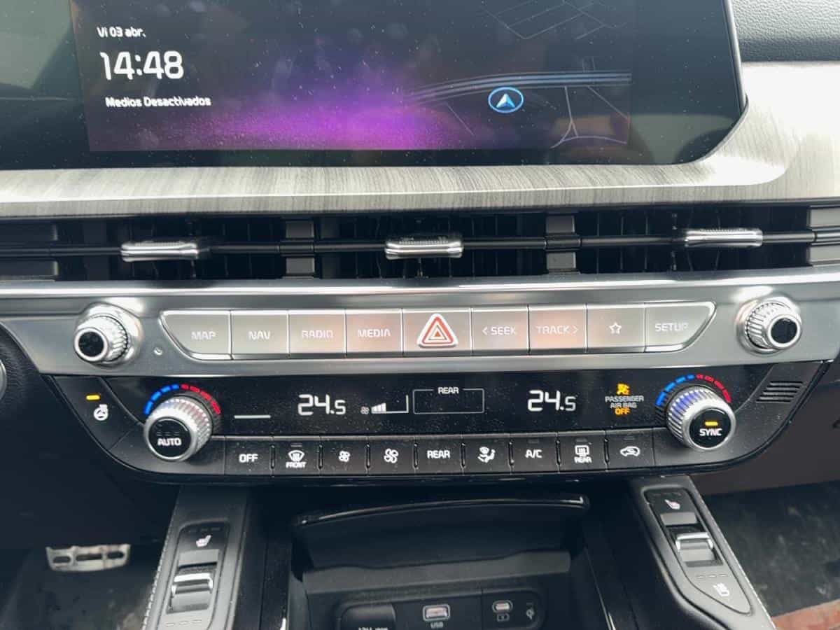 Image 22 Kia Telluride Sxl* Sieges Ventiles* Volant Chauffant* Toit Ouvrant* 2024