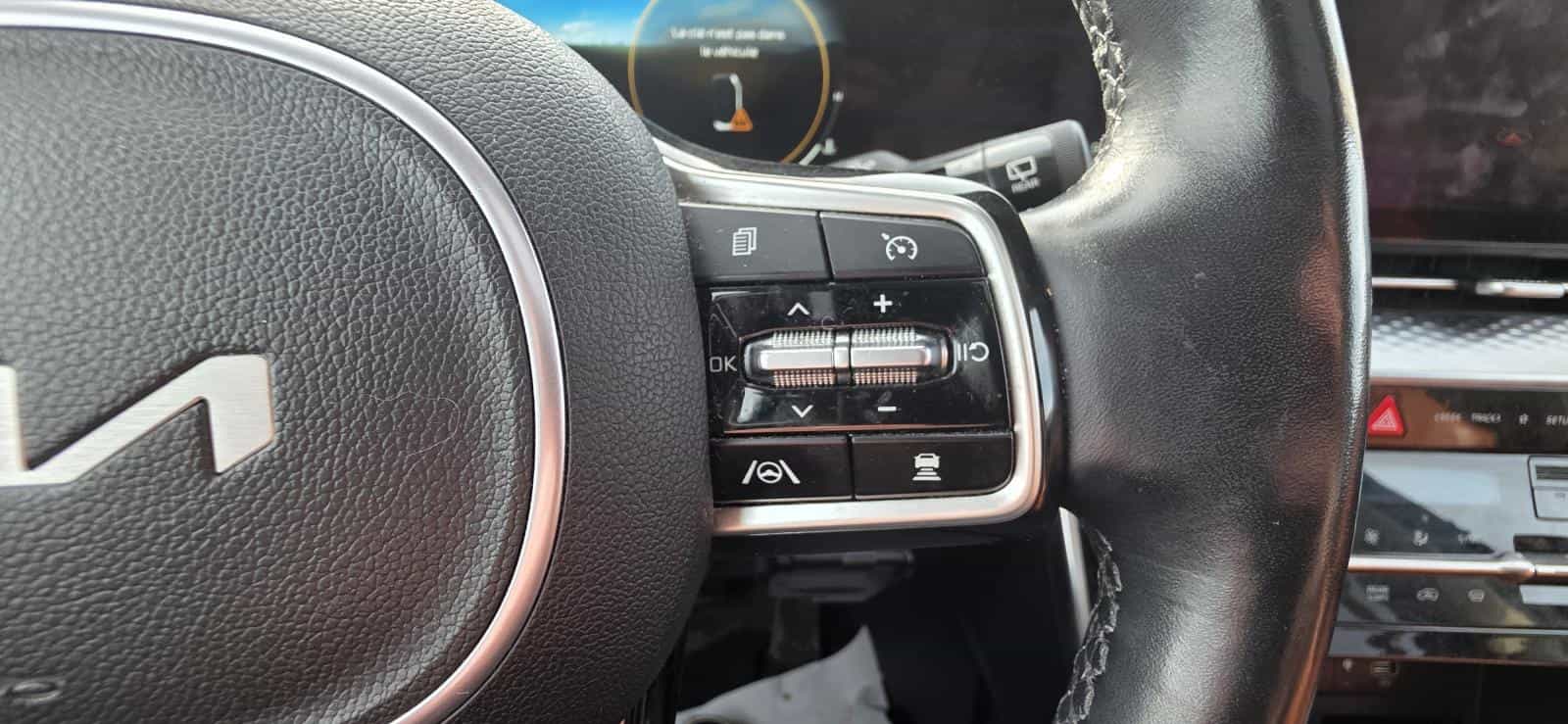 Image 25 Kia Carnival Sx *Prestige *Cuir 2 Tons *Gps *Double Toit *Sièges Mémoires *Audio Bose 2022