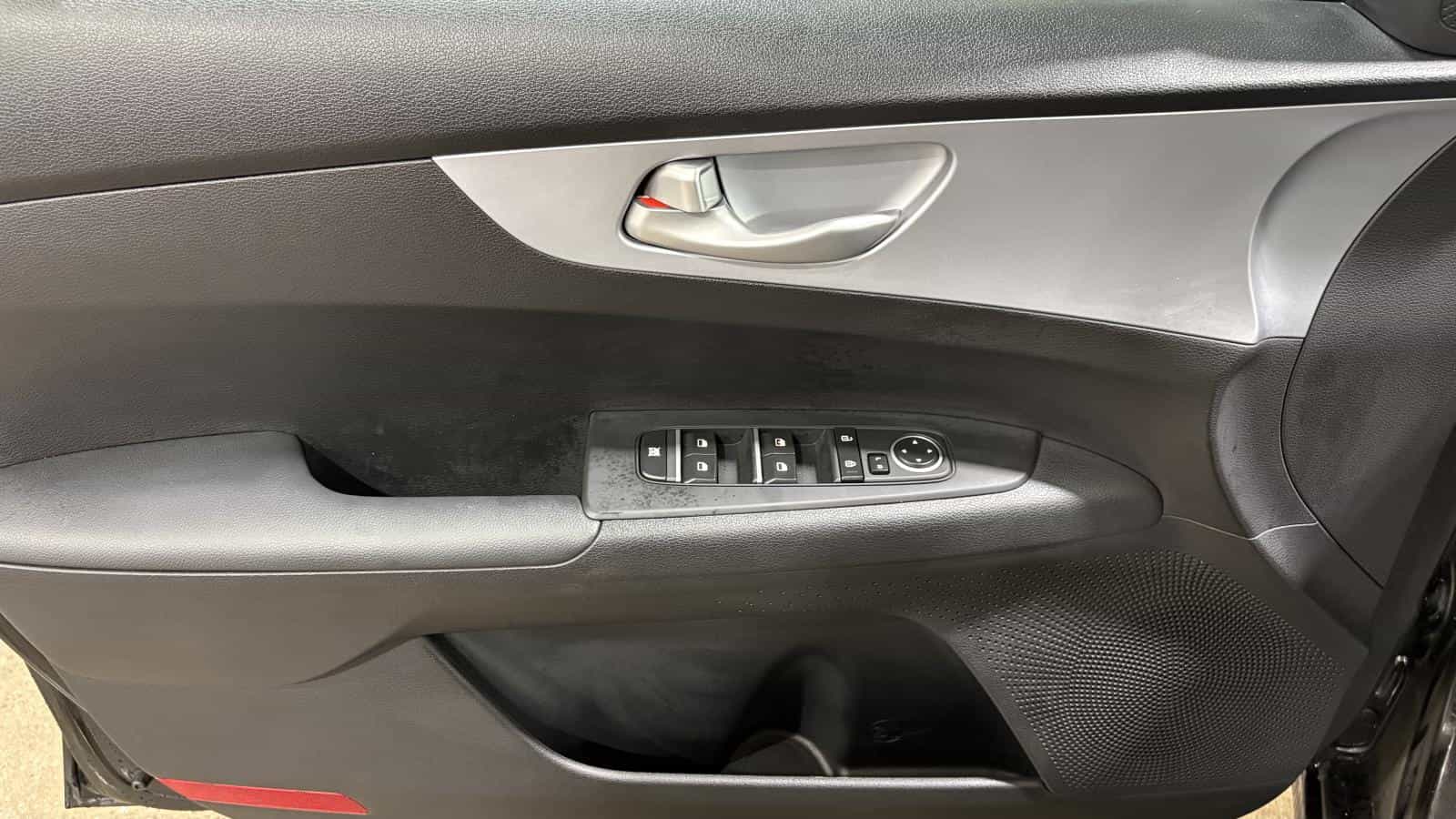 Image 19 Kia Forte Lx *Carplay *Caméra *Siege Chauffant *Cruise 2024