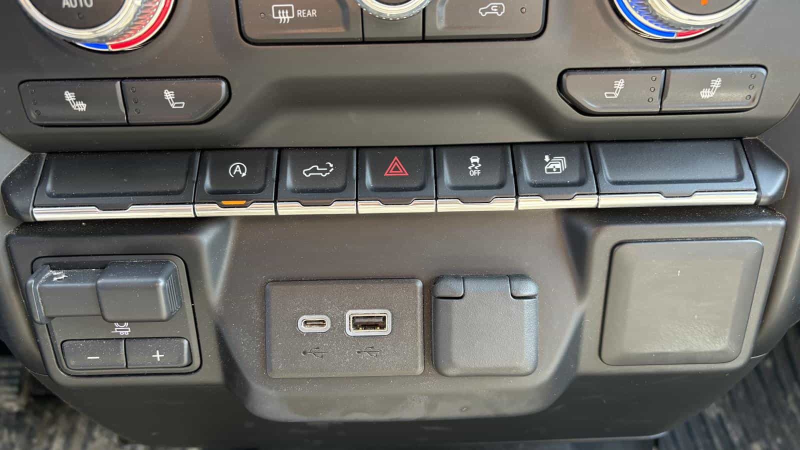 Image 26 GMC Sierra 1500 Elevation V8 5.3L 6 Pass *Quad Cab *Box 6.6' *Bizone *Caméra 2019