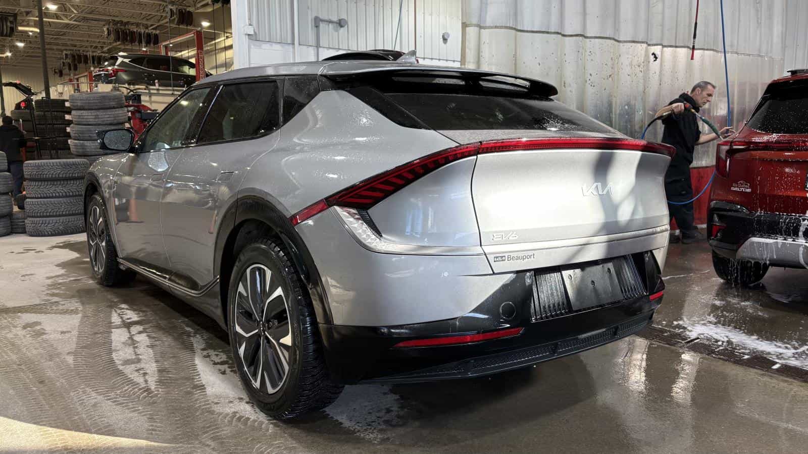 Image 2 Kia EV6 Wind *Gps *Carplay *Caméra *Bizone *Siege Mémoire 2024