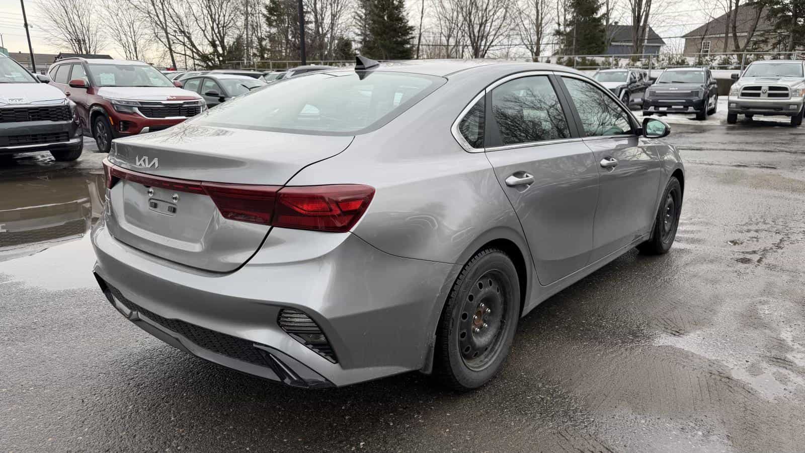 Image 3 Kia Forte Ex *Volant Chauffant *Cruise *Carplay *Bluetooth 2023