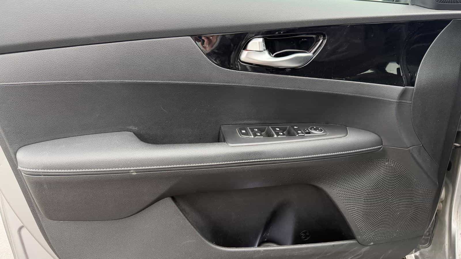 Image 11 Kia Forte Ex *Volant Chauffant *Cruise *Carplay *Bluetooth 2023