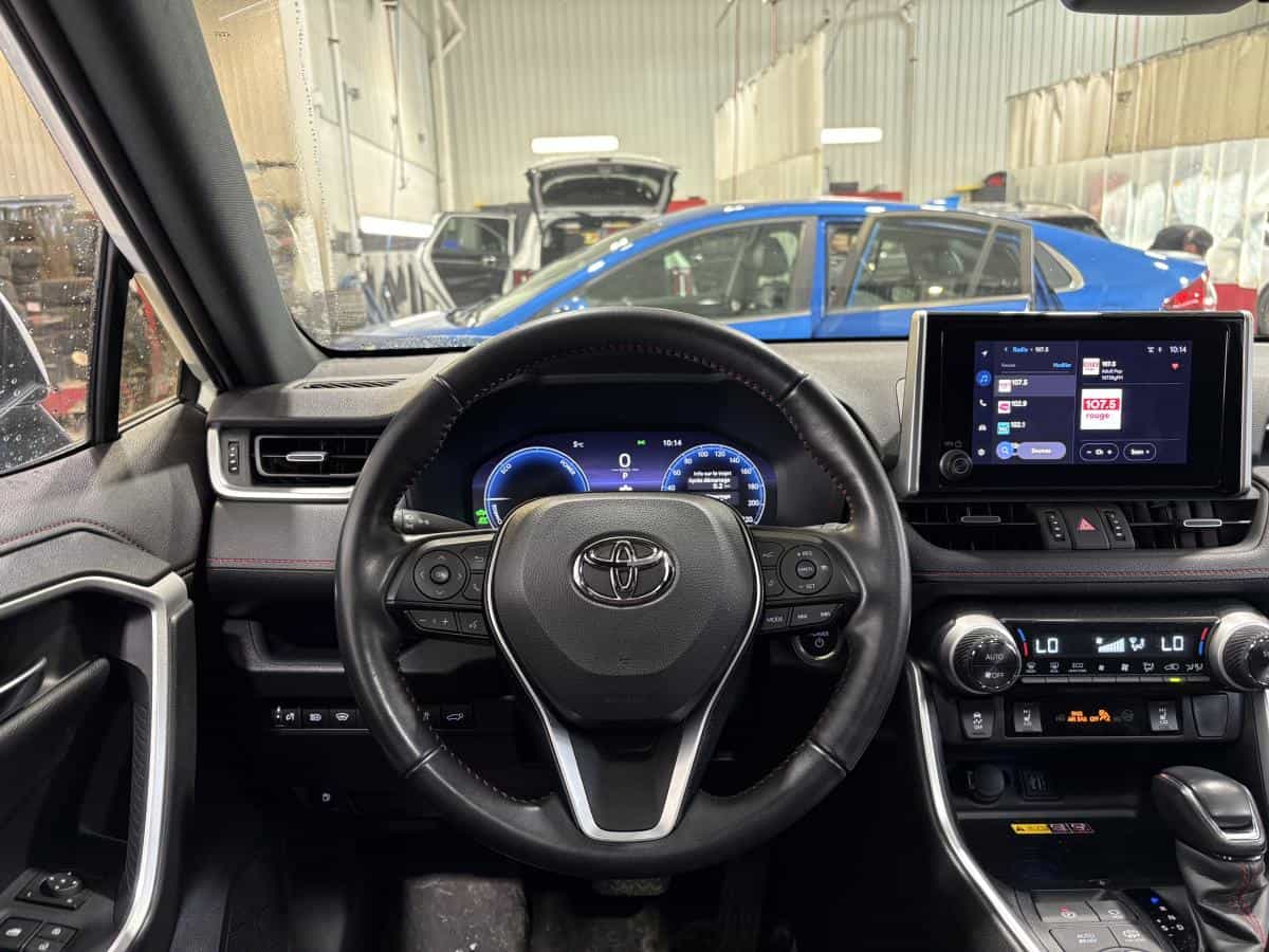 Image 8 Toyota Rav4 Prime Xse *Awd *Carplay *Cuir *Toit *Caméra *Bizone *Volant/Siege Chauffant 2023
