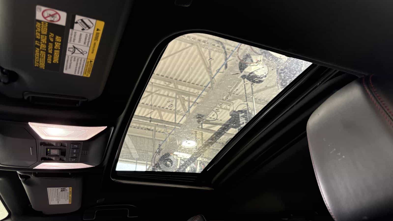 Image 16 Toyota Rav4 Prime Xse *Awd *Carplay *Cuir *Toit *Caméra *Bizone *Volant/Siege Chauffant 2023